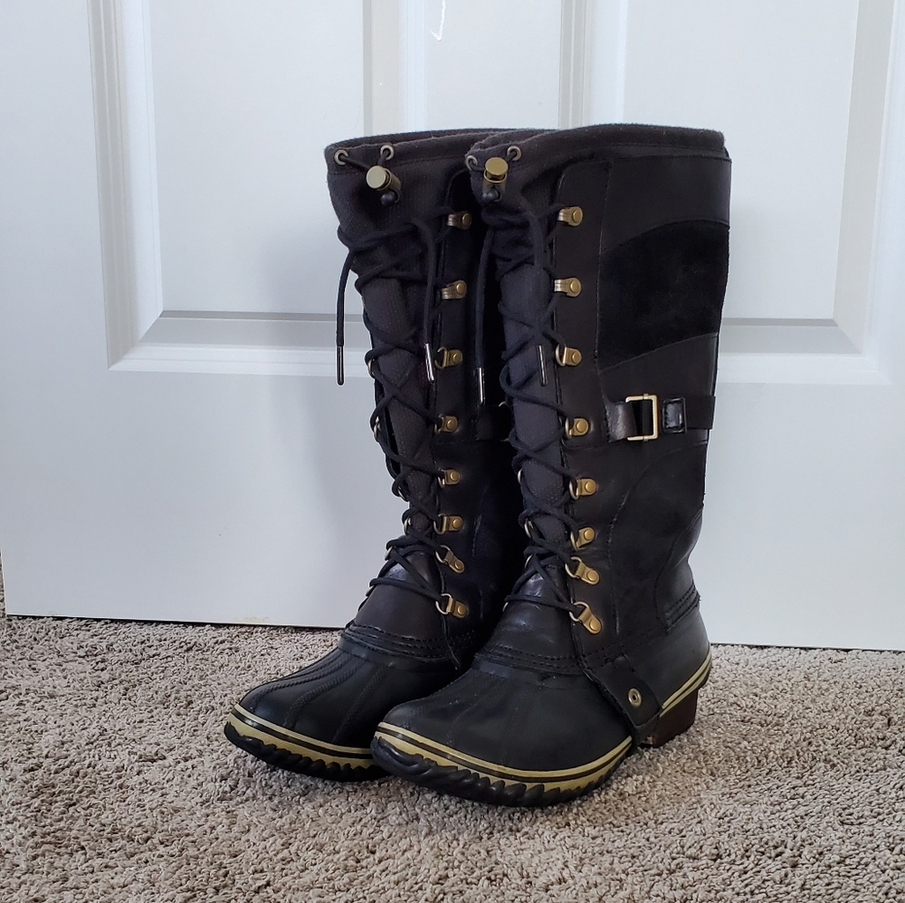 Sorel women's Conquest Carly Boots